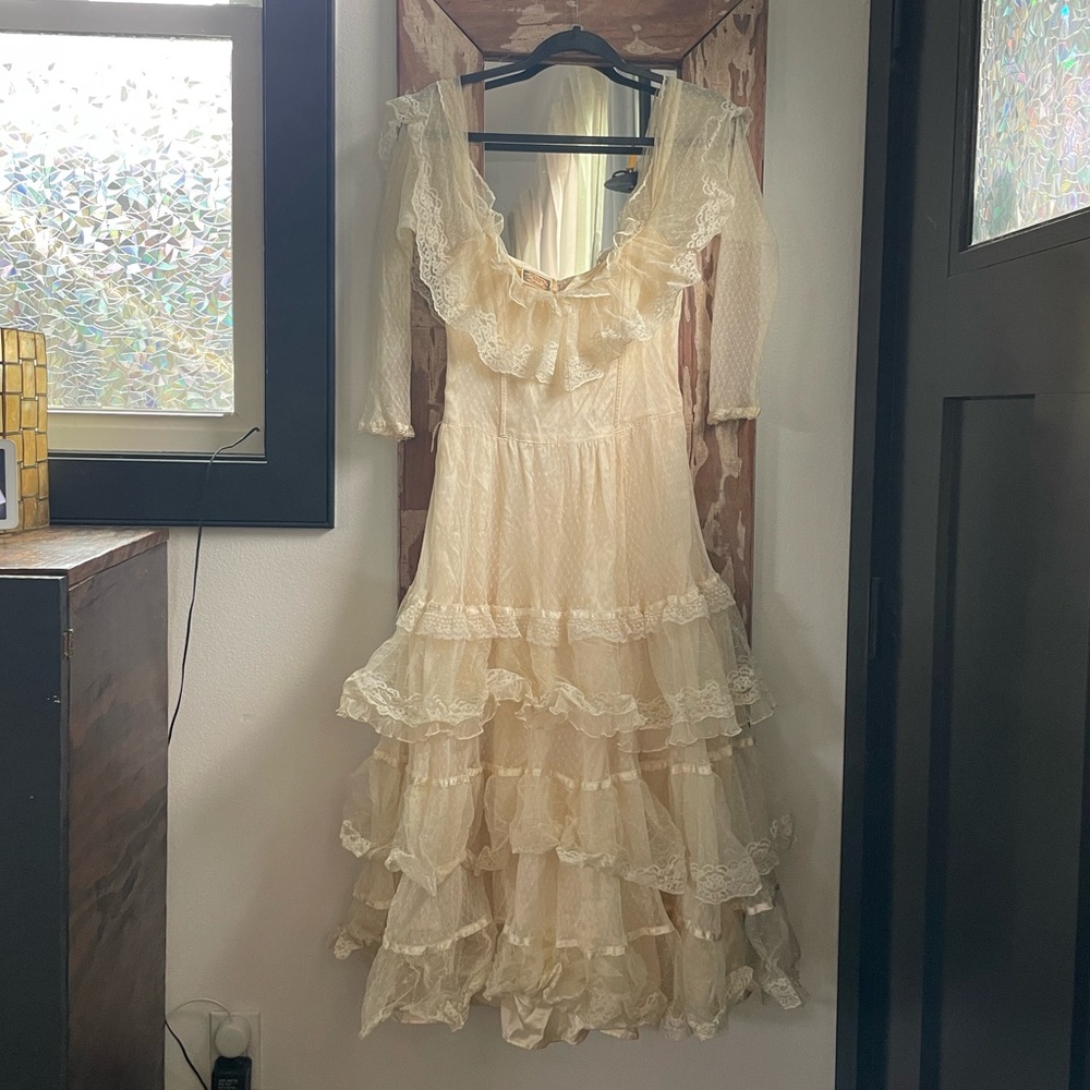 Gunne Sax Wedding Dress